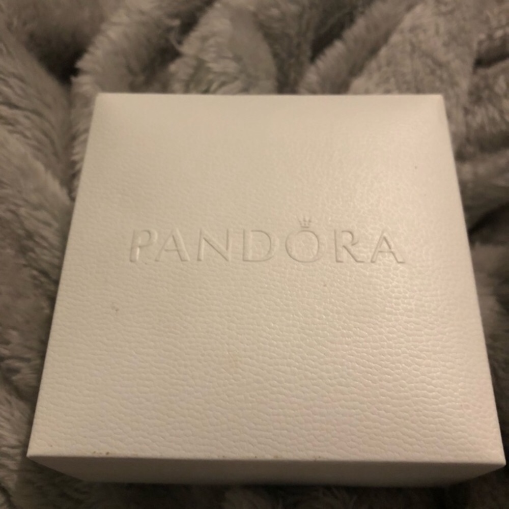 PANDORA BRACELET - Picture 2 of 2
